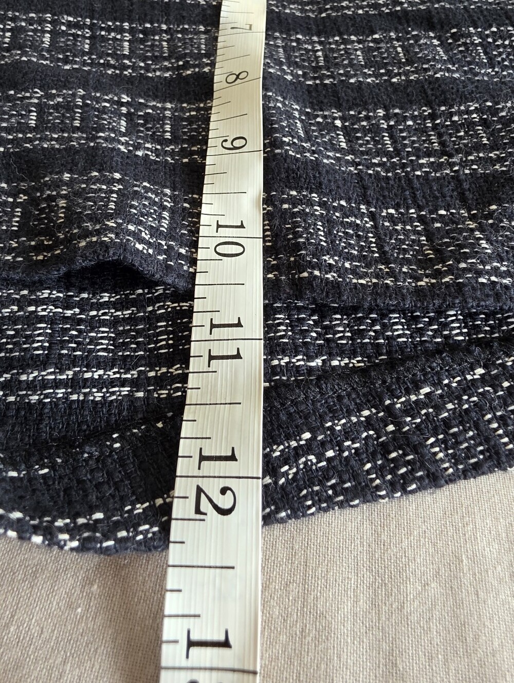 Joie Black And White Caviar Cotton Linen Tweed Shorts Size 4 - Picture 10 of 11